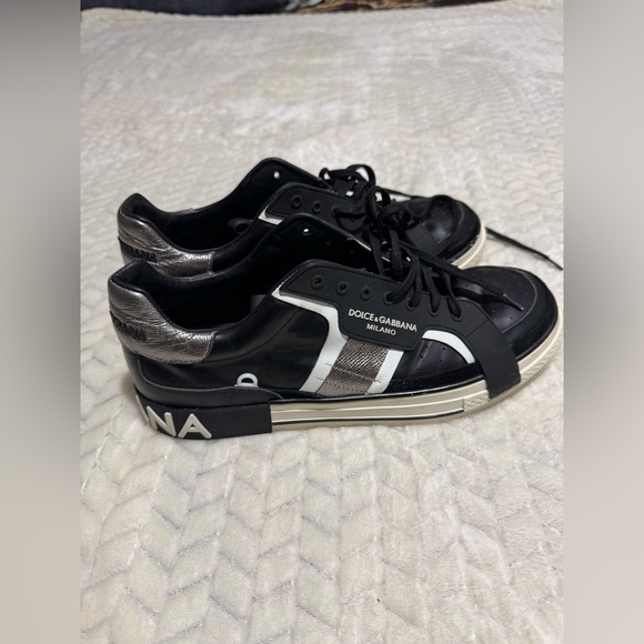 Dolce & Gabbana Other - Dolce & Gabbana Black and Silver Sneakers